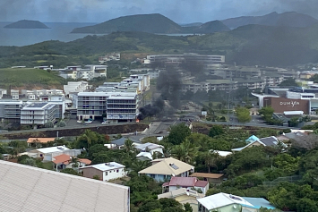 В Новой Каледонии арестованы сотни людей из-за продолжающихся беспорядков