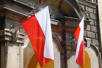 В Польше одобрили проект закона о продлении помощи гражданам Украины