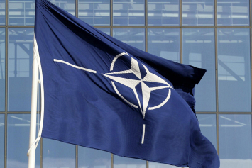 В НАТО заявили, что альянс должен снабжать Украину даже в ущерб обязательствам