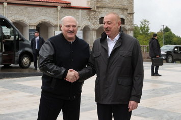 Что объединяет лидеров Беларуси и Азербайджана ﻿и почему с такими политиками любые задачи по плечу