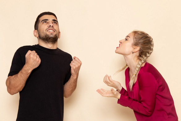 Семейный психолог объяснила, почему может раздражать партнер