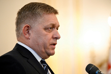 Врачи сообщили об улучшении состояния премьер-министра Словакии 
