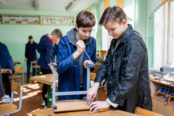В Минске в летние месяцы организуют трудовую занятость для 9,7 тыс. школьников и учащихся колледжей