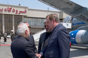Руководитель МИД Беларуси Алейник прибыл в Иран