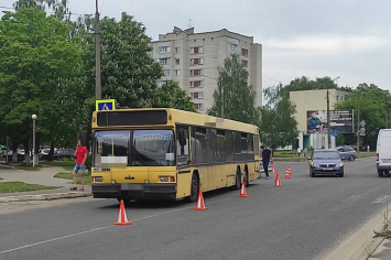В Речице маршрутный автобус сбил пенсионера на нерегулируемом переходе