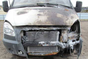 После обслуживания в автосервисе у могилевчанки загорелся автомобиль