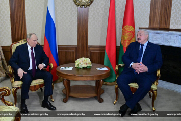 Лукашенко – Путину: белорусский народ будет очень рад узнать, что вы приехали к нам