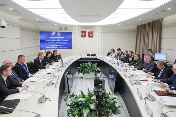 На Межпарламентской комиссии Совета Республики и Совета Федерации обсудили подготовку к Форуму регионов