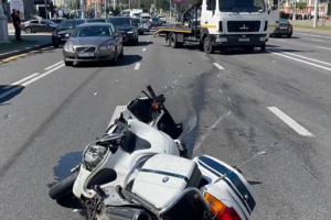 Авария с участием мотоциклиста в Минске попала на видео