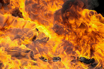 В Светлогорске пенсионерка пострадала, пытаясь потушить пожар в бане