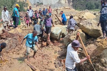 СМИ: под завалами после оползня в Папуа – Новой Гвинее остаются более 2 тыс. человек