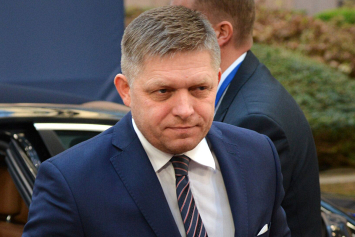 Глава МИД Словакии: Фицо может вернуться к своим обязанностям через несколько месяцев