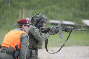 Стали известны итоги первого турнира по тактической стрельбе среди отрядов спецназа ВВ МВД