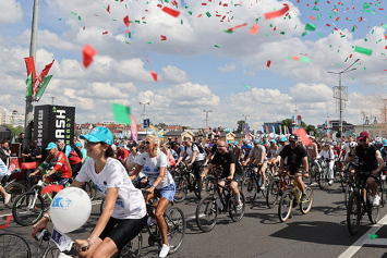 Большой велопарад прошел в Минске в Международный день защиты детей