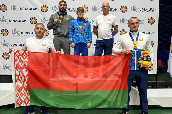 Белорусы завоевали три медали на соревнованиях по греко-римской борьбе в Ереване