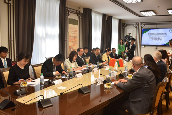 Делегация провинции Ляонин обсудила перспективы и направления сотрудничества с Институтом Конфуция БГУ