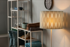 Дизайнер дала советы, как красиво организовать освещение в квартире