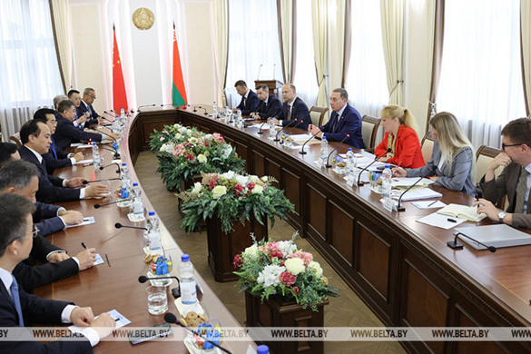 Снопков обсудил сотрудничество Беларуси и Китая на встрече с руководством компании China Merchants Group 