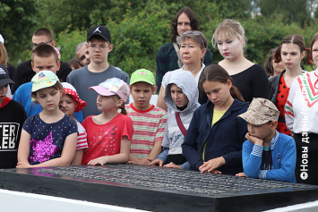 Более 40 ребят из Гомеля побывали на экскурсии на мемориале в Красном Береге «Детям – жертвам войны»