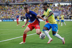 Футбольные сборные США и Бразилии сыграли вничью в товарищеском матче
