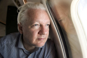 Основатель WikiLeaks Джулиан Ассанж вышел из британской тюрьмы