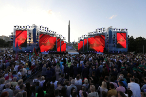 Акция «Споем гимн вместе» и два концерта пройдут вечером 3 июля у стелы «Минск — город-герой»