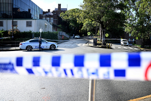 Полиция Австралии арестовала подростка, который с ножом напал на мужчину в университете Сиднея