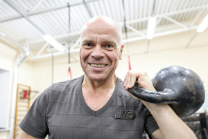 Гиревик Хоронеко установил новый мировой рекорд в белорусском жиме