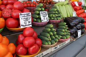 В Минске организуют дополнительные точки сезонной торговли овощами и фруктами 