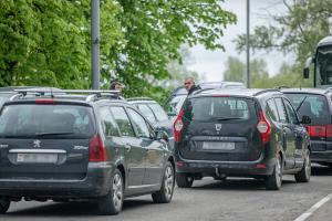 ГПК: за сутки очередь легковых авто на въезд в Польшу увеличилась на 180 машин