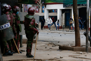Кенийская полиция запретила проведение протестов в Найроби, ссылаясь на участие в них преступных группировок 