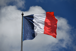 Французский политик выступил за выход страны из НАТО