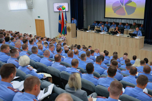 Министр внутренних дел принял участие в заседании коллегии минской милиции