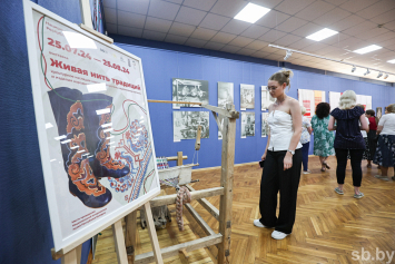 Фотофакт. В Национальном историческом музее открылась выставка татарского наследия «Живая нить традиций»