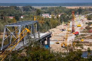 В Мозыре началось возведение опор реконструируемого моста через Припять