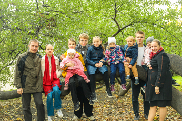 Многодетная мама Анастасия Юнгина: «Самое сложное в материнстве — все успеть»