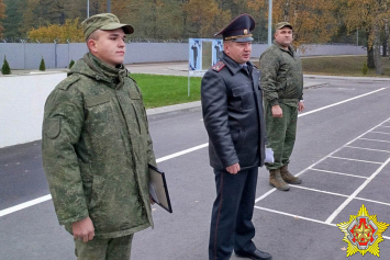 Военнослужащий помог задержать грабителя в Лунинце