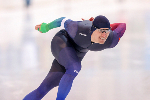 Конькобежцы Головатюк и Доморацкая победили на чемпионате Беларуси на тысяче метров