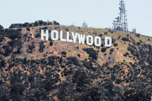 Пожары в Калифорнии не затронули знак Hollywood — СМИ