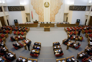 Михаил Мясникович дал напутствие верхней палате Парламента на 2017 год