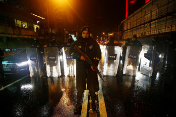 Исполнитель теракта в ночном клубе Стамбула признал вину