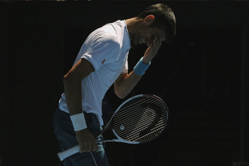 Новак Джокович сенсационно уступил Денису Истомину во втором круге Australian Open 