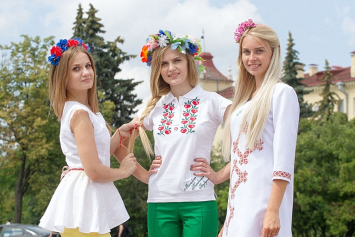 Европарламент одобрил отмену квот на импорт белорусского текстиля