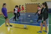 В Ляховичском районе тренируются будущие футболистки