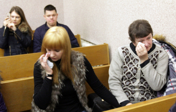 Мать убитой в ТЦ «Европа» заявила иск в размере 65 тысяч рублей