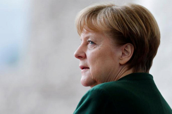 Меркель пообещала увеличить вклад ФРГ в бюджет НАТО