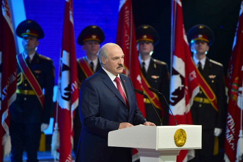 Александр Лукашенко: милиция обеспечивает должный уровень общественной безопасности в Беларуси 