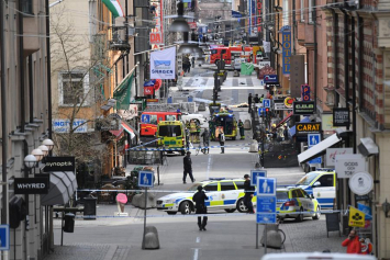 Теракт в Стокгольме: число жертв выросло до четырех
