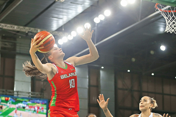 Баскетбольная сборная осталась без Анастасии Веремеенко и Елены Левченко