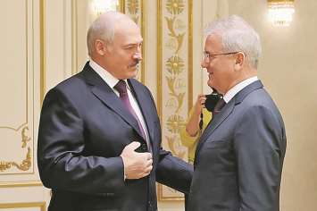 Президент Беларуси встречался с главой Пензенской области Иваном Белозерцевым